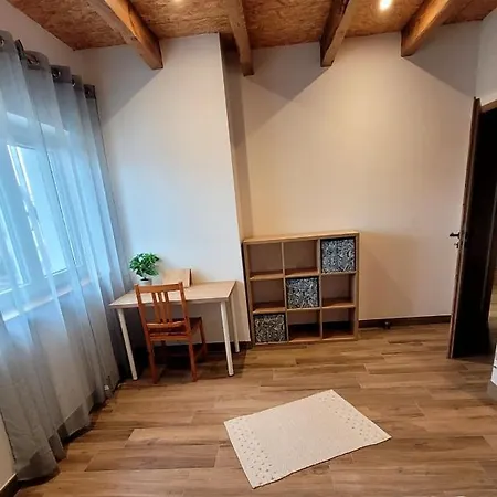 Holiday home Maison La Bonbonniere Chaleureuse Avec Parking Et Garage Gratuit Proche Frontiere *